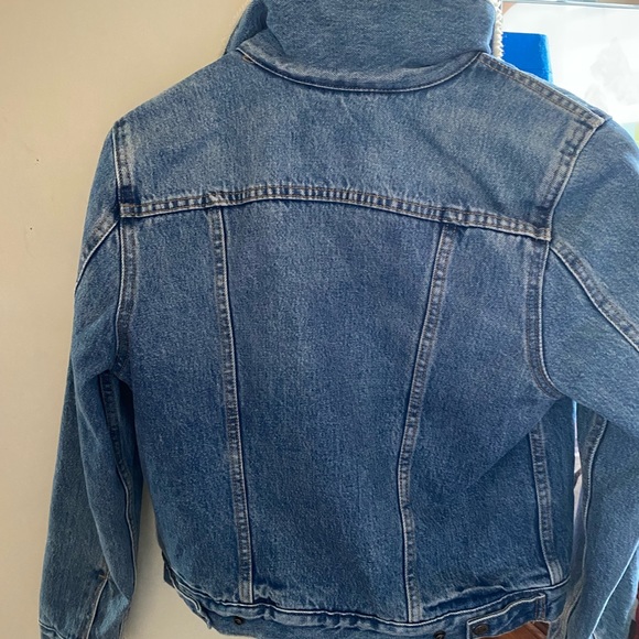 Women’s Levi Denim Jacket - Picture 2 of 3